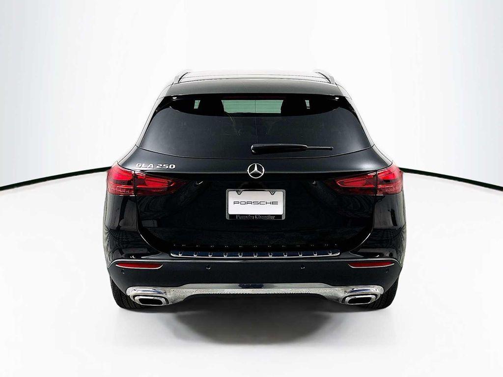 used 2024 Mercedes-Benz GLA 250 car, priced at $33,900
