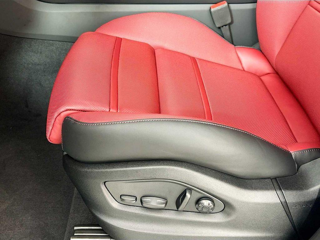 new 2025 Porsche Cayenne car, priced at $119,465