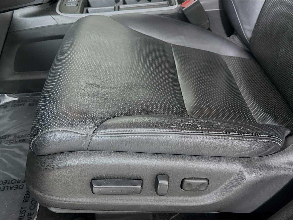 used 2015 Honda CR-V car, priced at $15,900