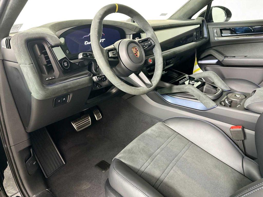 new 2025 Porsche Cayenne car, priced at $225,605