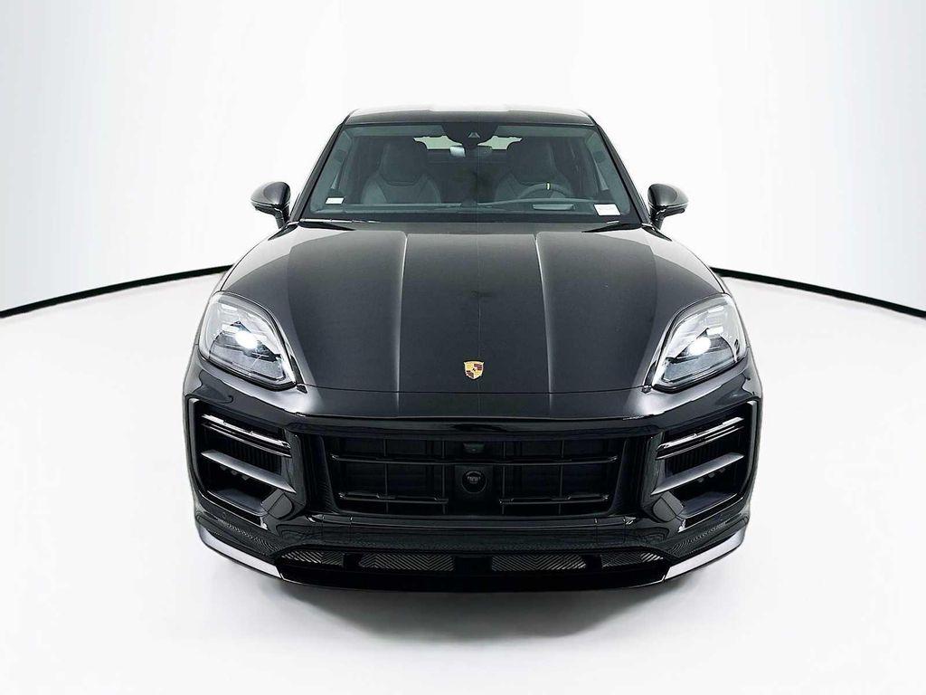 new 2025 Porsche Cayenne car, priced at $225,605