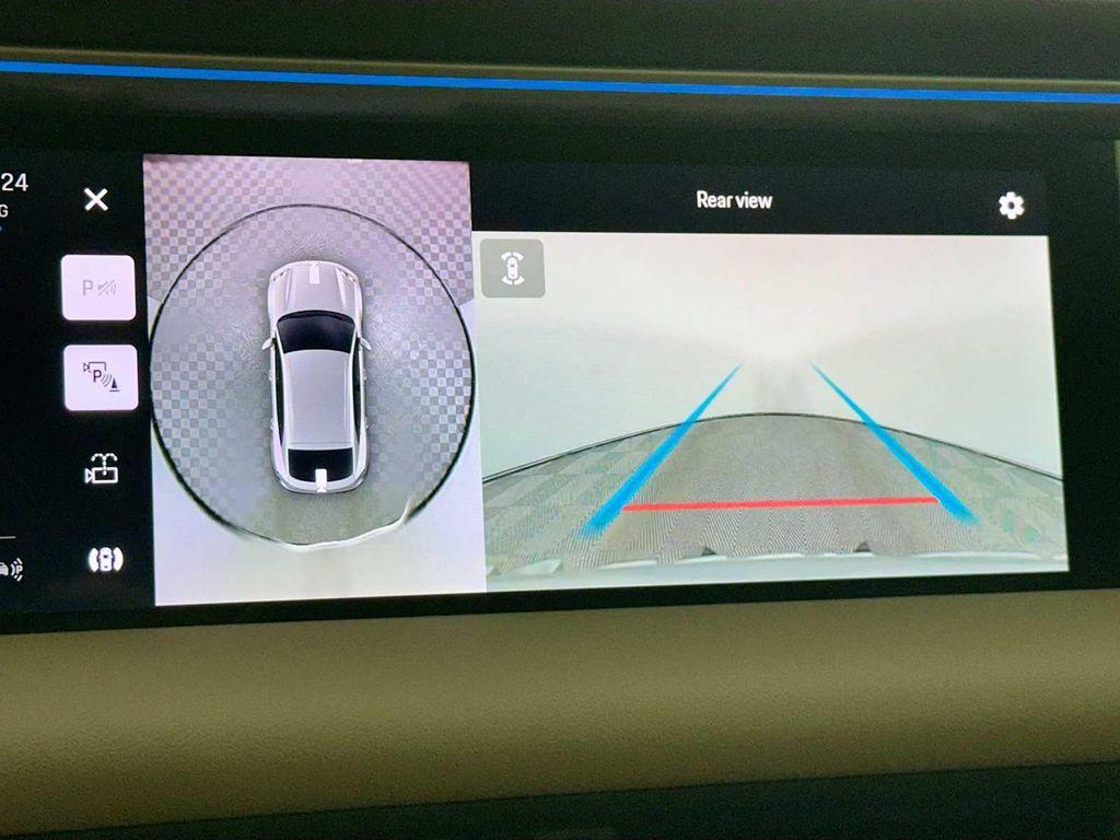 new 2025 Porsche Macan car, priced at $102,565