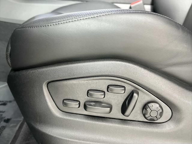 used 2025 Porsche Cayenne car, priced at $92,900
