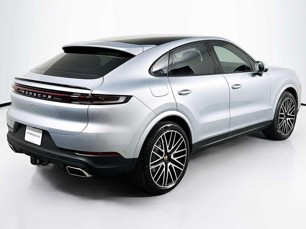 new 2025 Porsche Cayenne car, priced at $110,515
