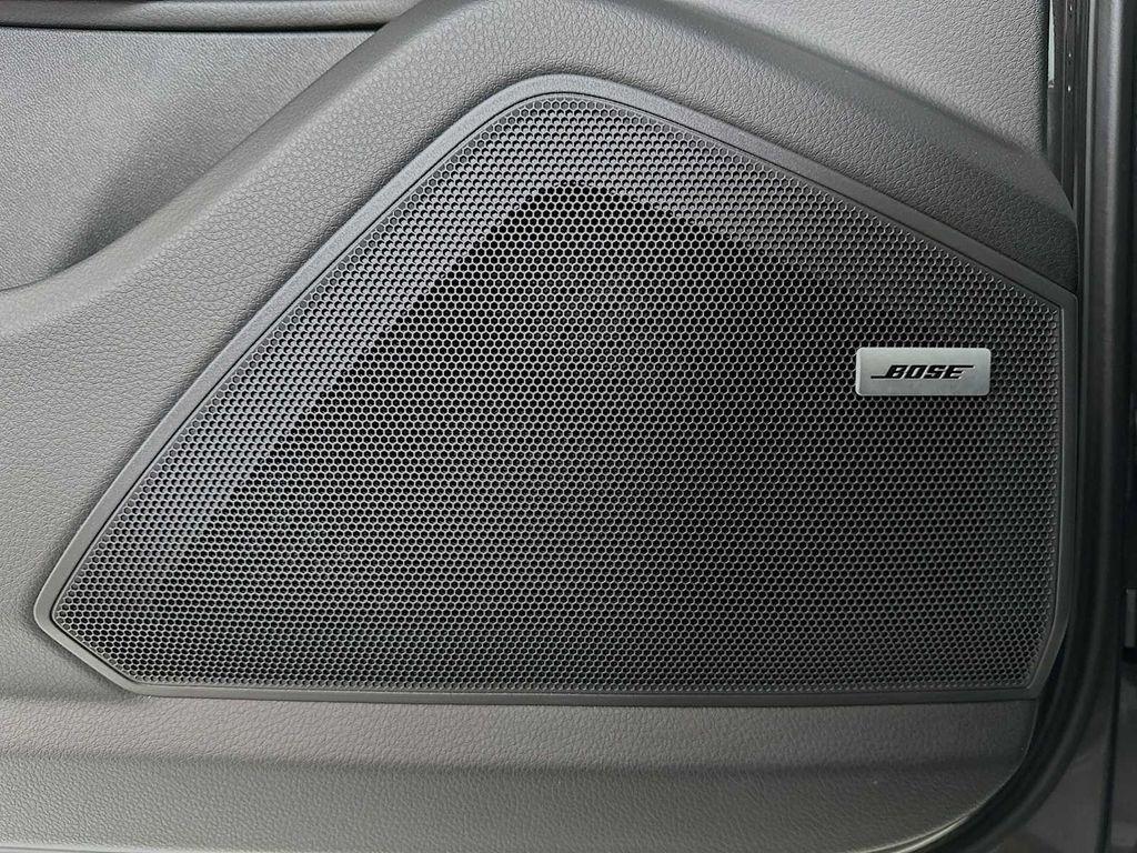 used 2025 Porsche Cayenne car, priced at $89,900