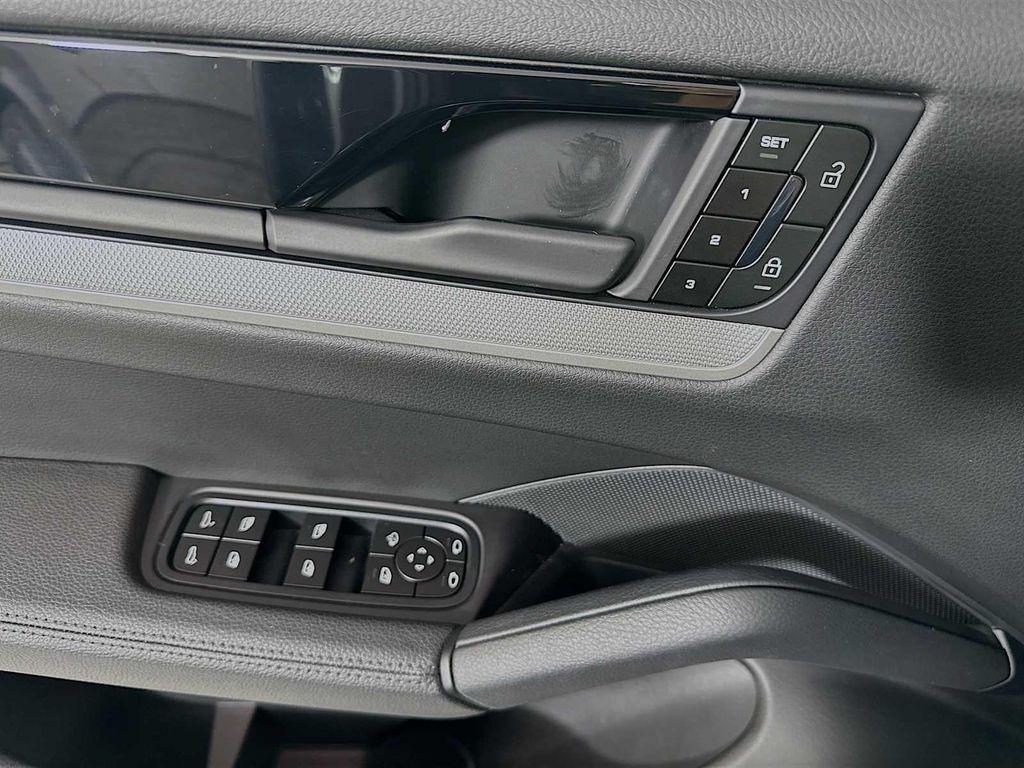 used 2025 Porsche Cayenne car, priced at $89,900