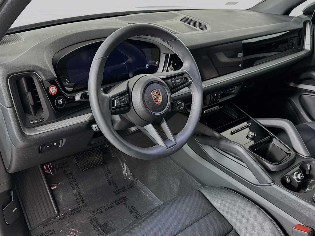used 2025 Porsche Cayenne car, priced at $89,900