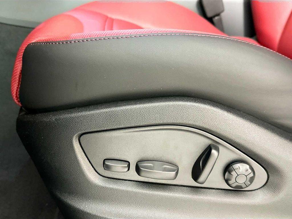 new 2025 Porsche Cayenne car, priced at $127,415