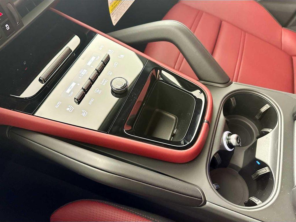 new 2025 Porsche Cayenne car, priced at $127,415