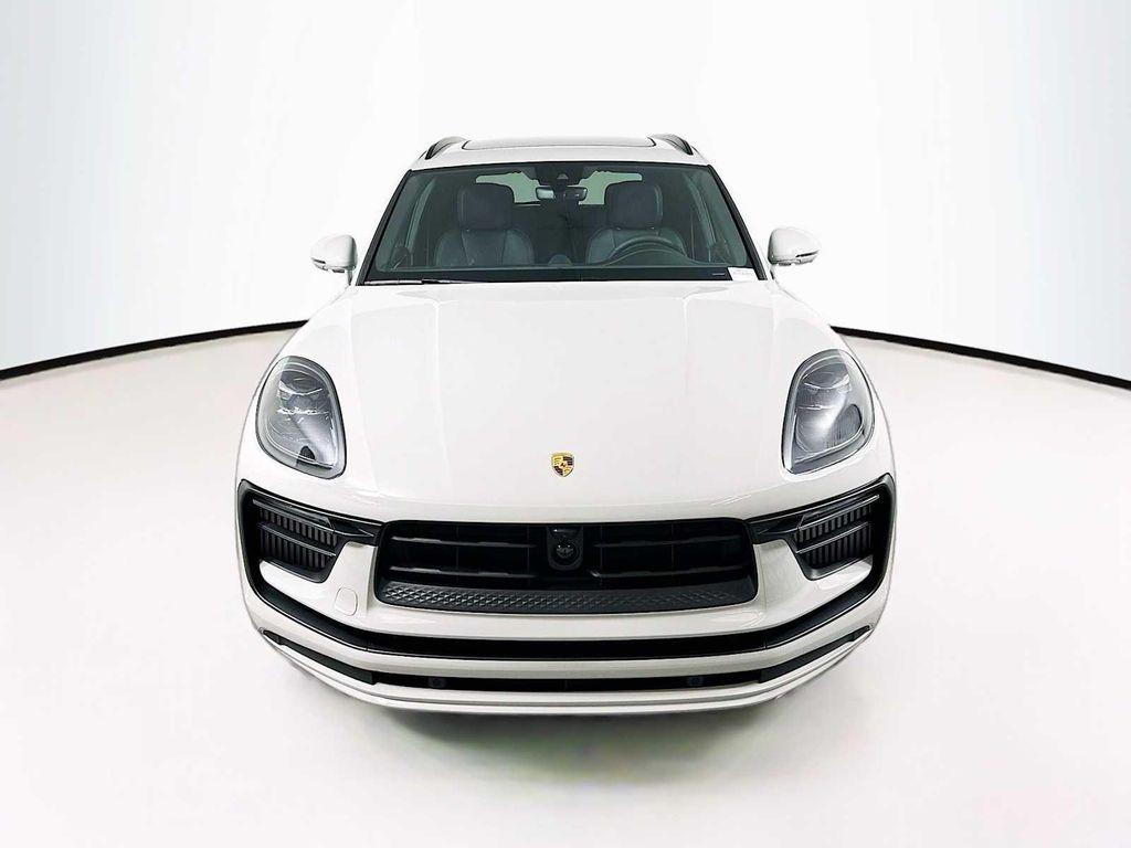 new 2025 Porsche Macan car, priced at $102,425