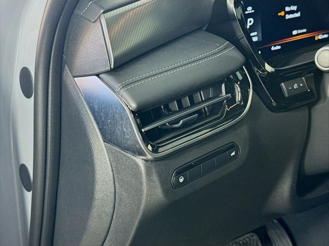 new 2025 INFINITI QX60 car, priced at $58,980