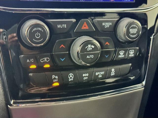 used 2019 Jeep Grand Cherokee car, priced at $22,884