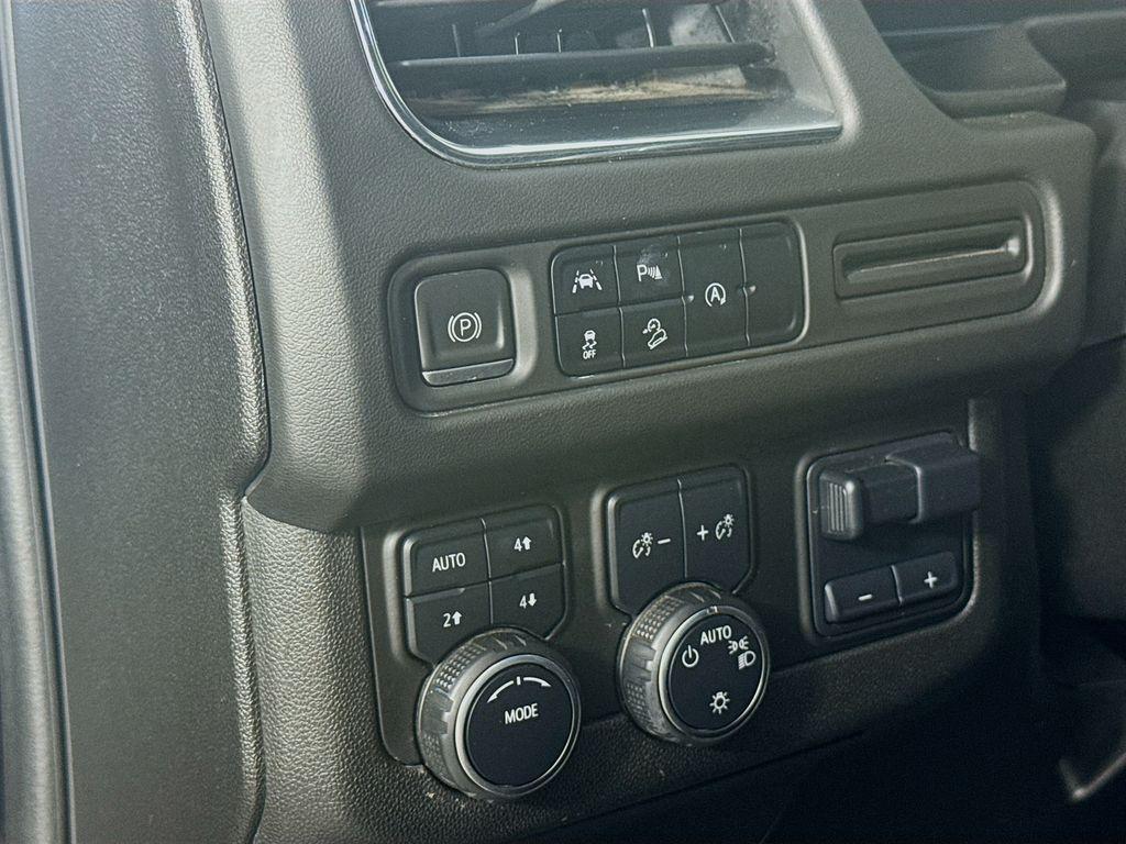 used 2023 Chevrolet Suburban car, priced at $53,181