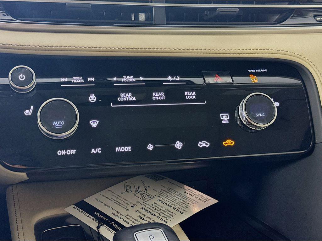 new 2025 INFINITI QX60 car, priced at $45,281