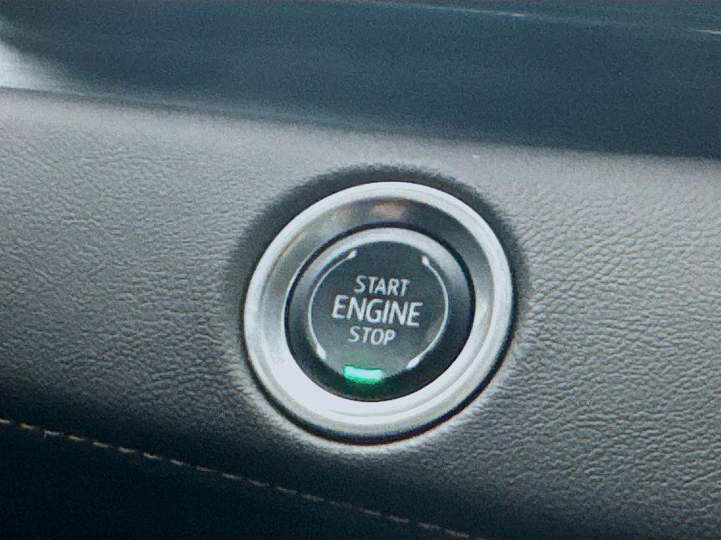 used 2024 Cadillac Escalade car, priced at $82,581