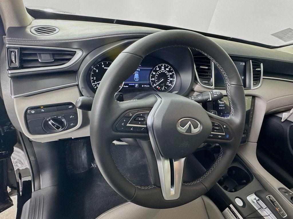 new 2025 INFINITI QX50 car, priced at $44,413