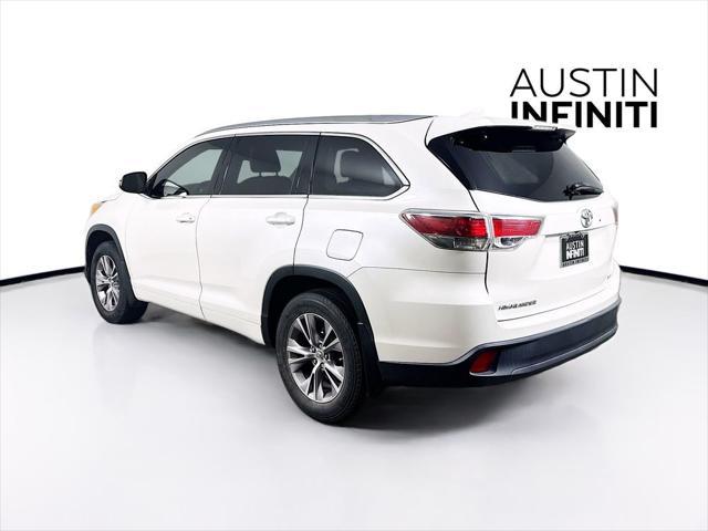 used 2014 Toyota Highlander car, priced at $17,094