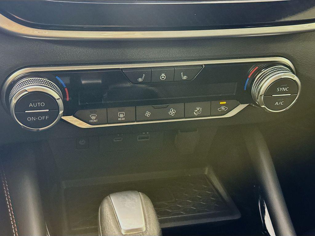 used 2023 Nissan Altima car, priced at $25,481
