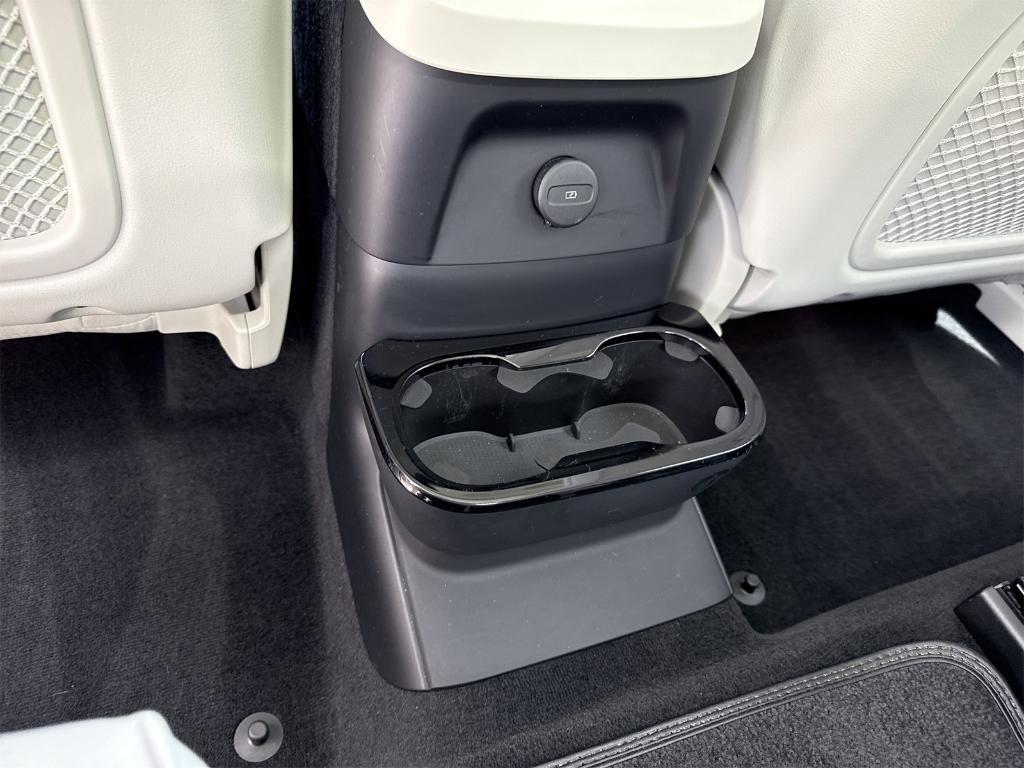 used 2024 Volvo XC90 Recharge Plug-In Hybrid car, priced at $57,500