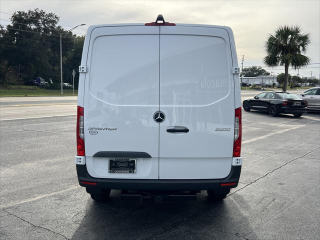 new 2024 Mercedes-Benz Sprinter 2500 car