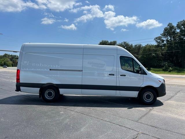 new 2023 Mercedes-Benz Sprinter 2500 car