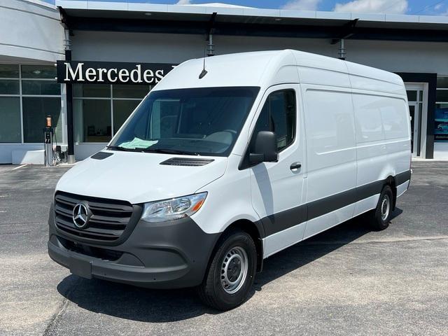 new 2023 Mercedes-Benz Sprinter 2500 car