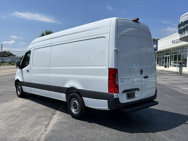 new 2023 Mercedes-Benz Sprinter 2500 car