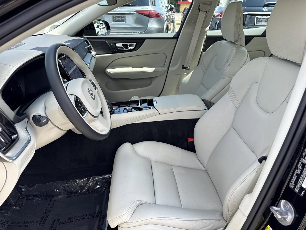 used 2024 Volvo S60 Recharge Plug-In Hybrid car, priced at $48,900