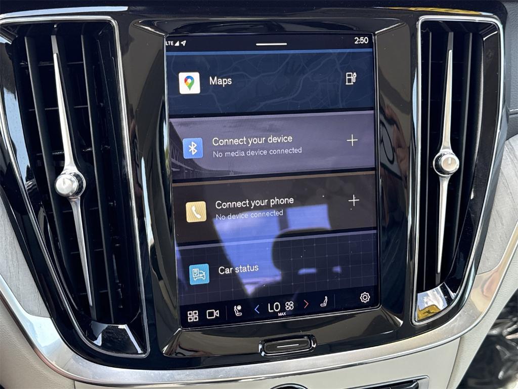 used 2024 Volvo S60 Recharge Plug-In Hybrid car, priced at $48,900