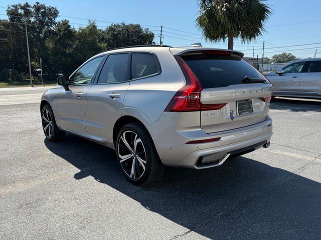 new 2025 Volvo XC60 car