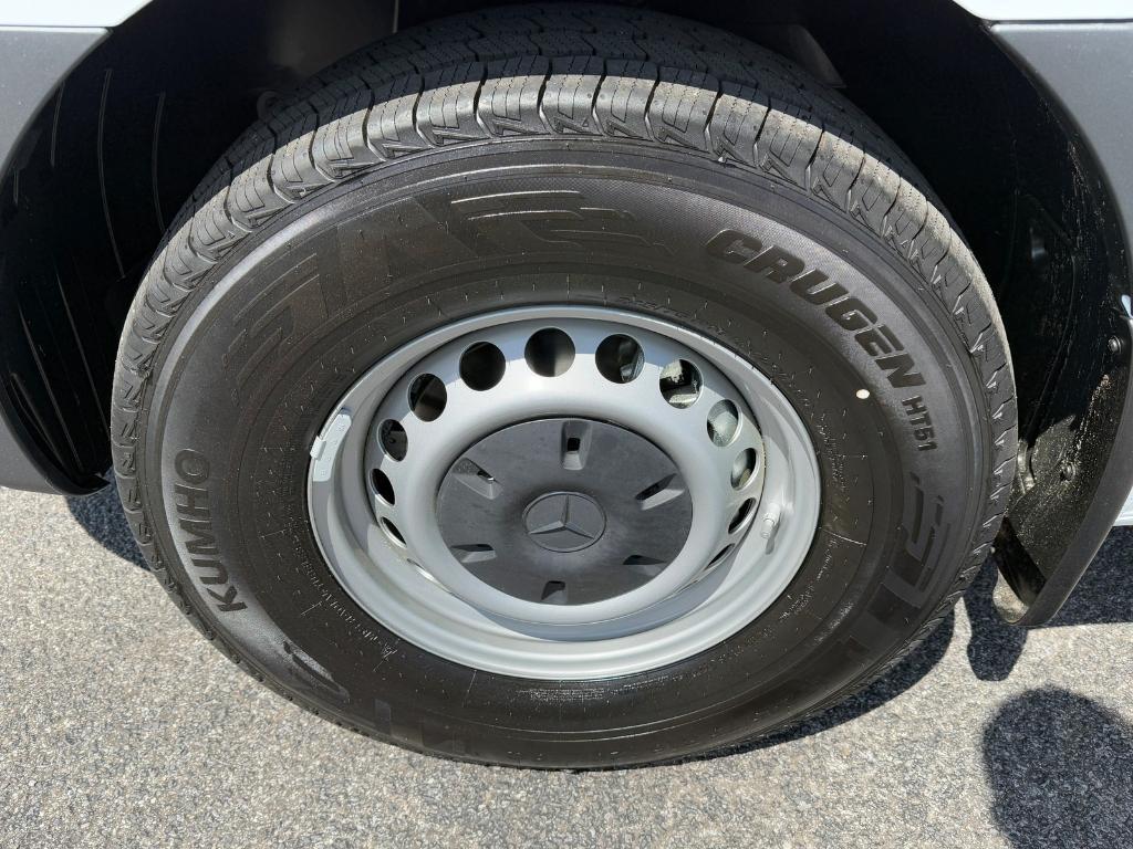 new 2025 Mercedes-Benz Sprinter 2500 car