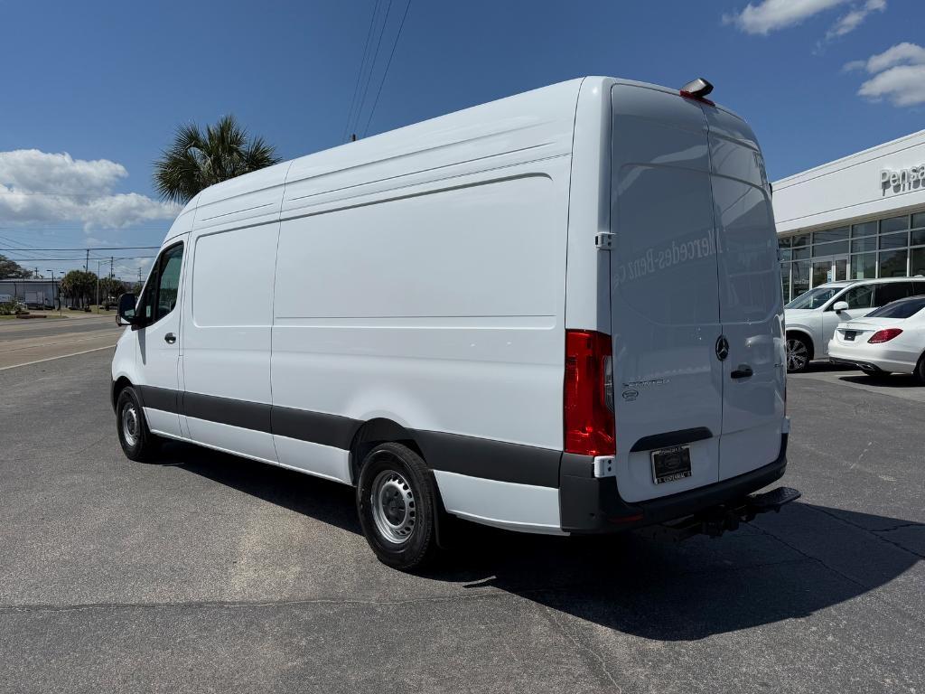 new 2025 Mercedes-Benz Sprinter 2500 car