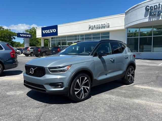 used 2021 Volvo XC40 car, priced at $35,988