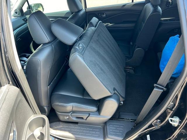 used 2017 Honda Pilot car