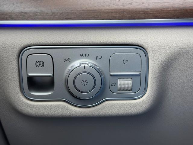 new 2025 Mercedes-Benz GLS 450 car