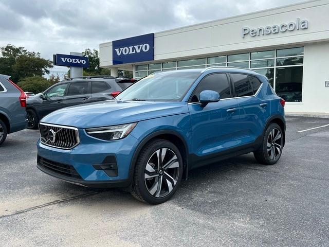 used 2023 Volvo XC40 car, priced at $35,999