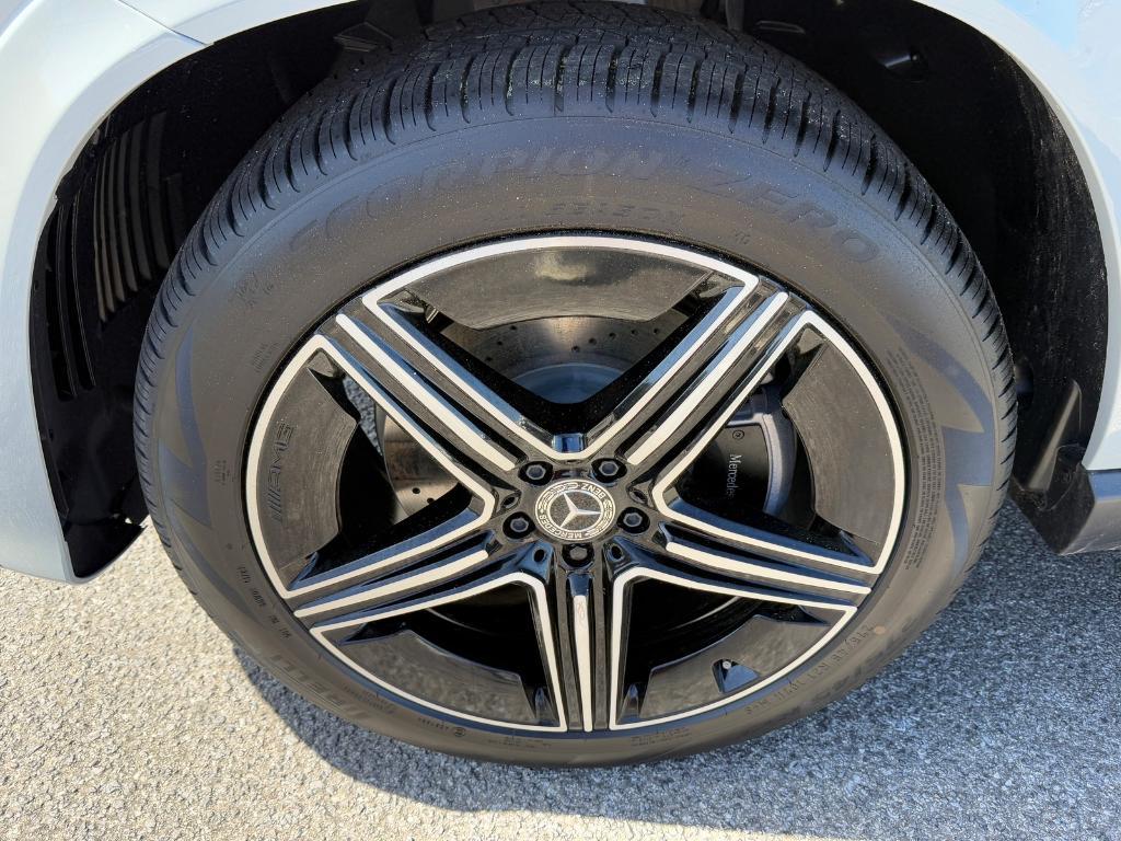 new 2025 Mercedes-Benz GLE 450 car