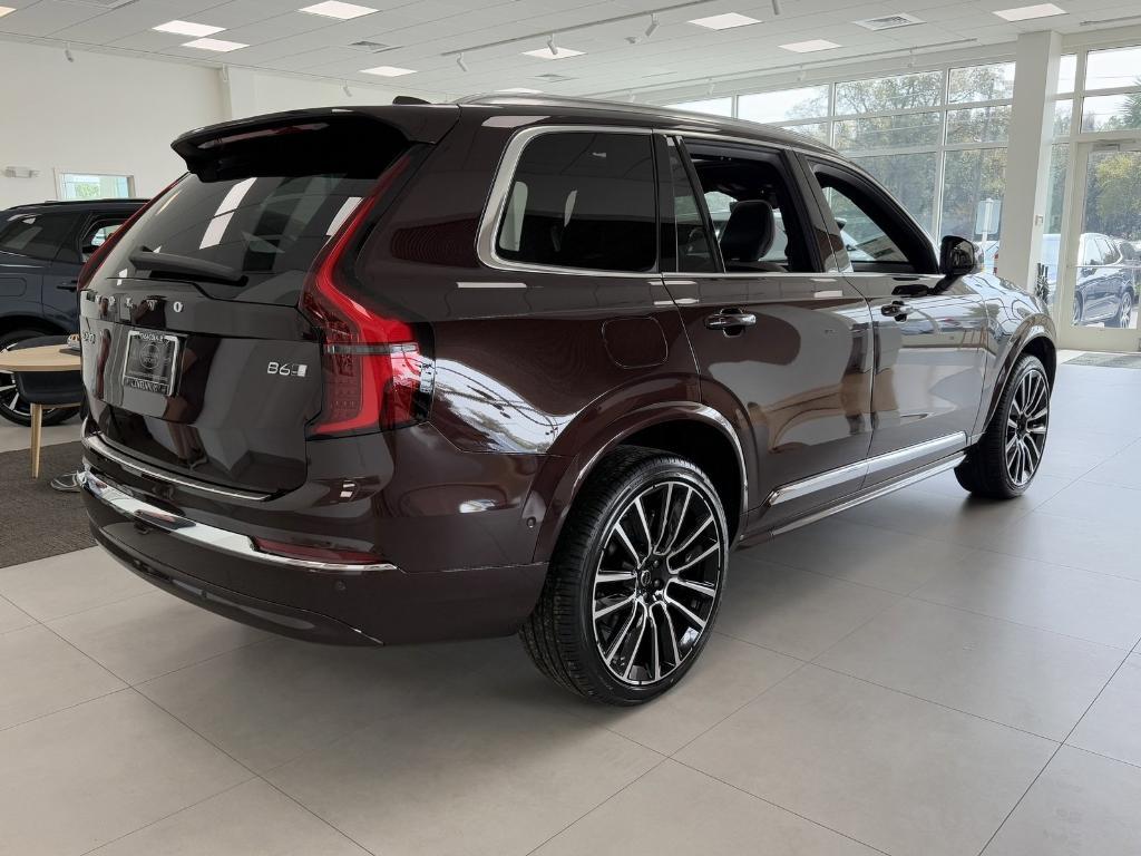 new 2025 Volvo XC90 car