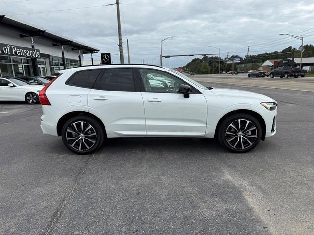 new 2025 Volvo XC60 car