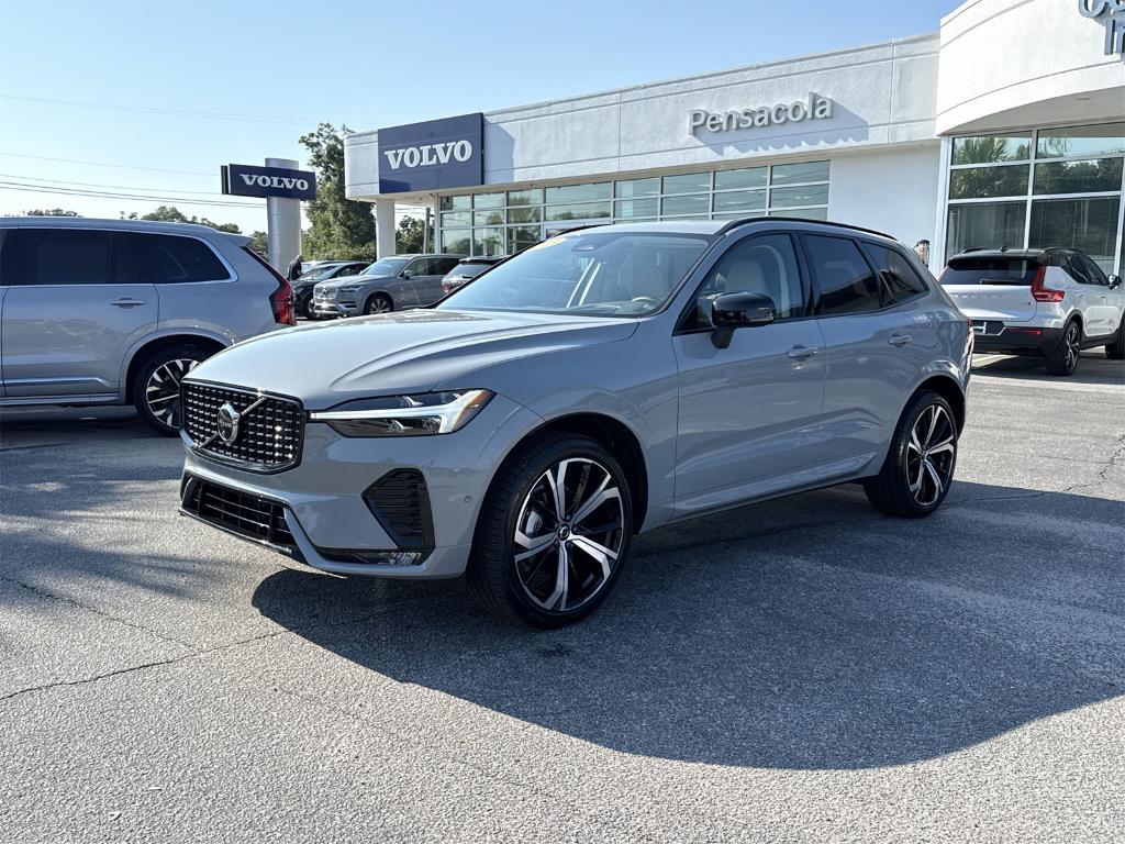 used 2025 Volvo XC60 car, priced at $52,900