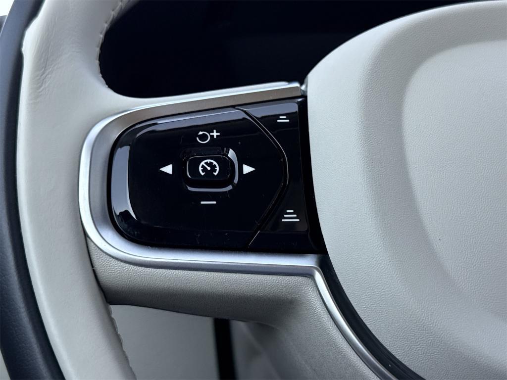 used 2025 Volvo XC60 car, priced at $52,900