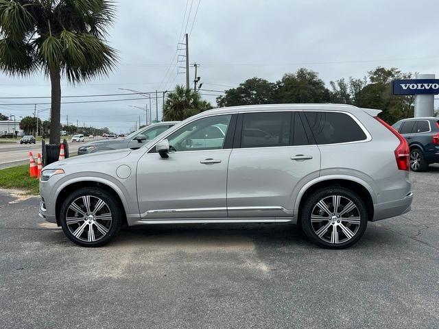 new 2024 Volvo XC90 Recharge Plug-In Hybrid car