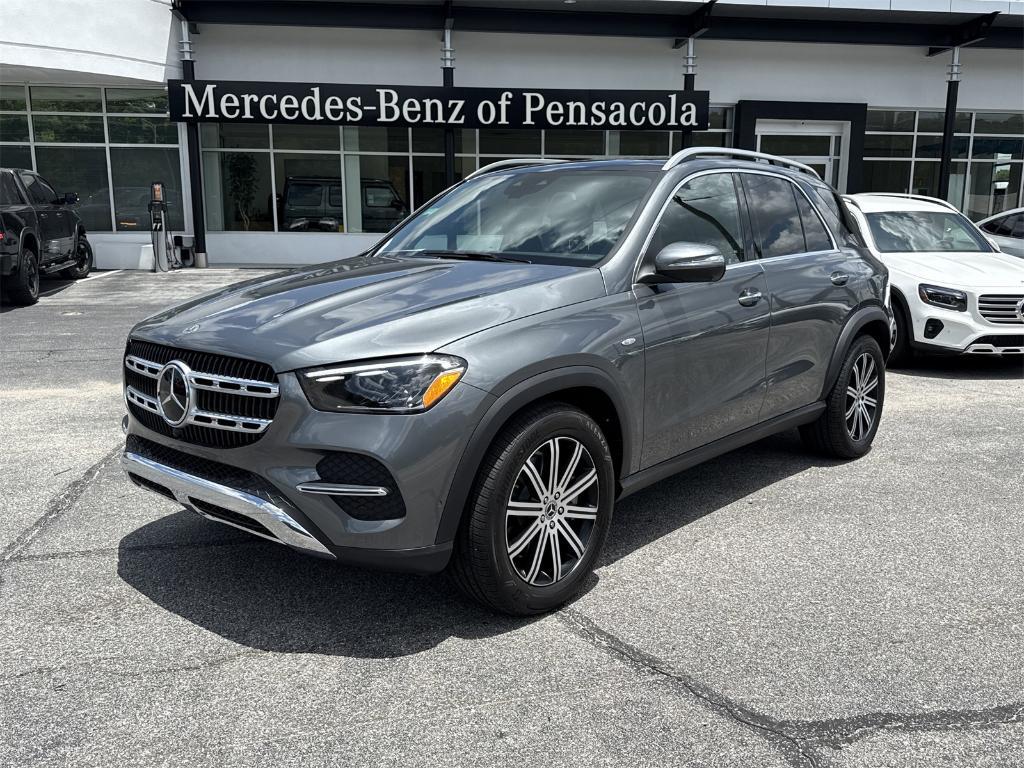 new 2025 Mercedes-Benz GLE 450e car
