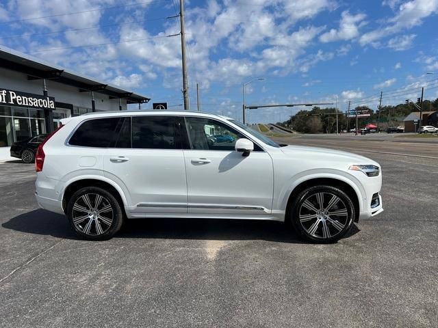 new 2024 Volvo XC90 Recharge Plug-In Hybrid car