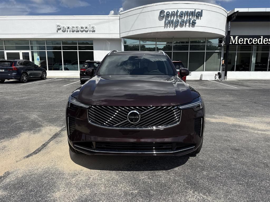 new 2025 Volvo XC90 Plug-In Hybrid car