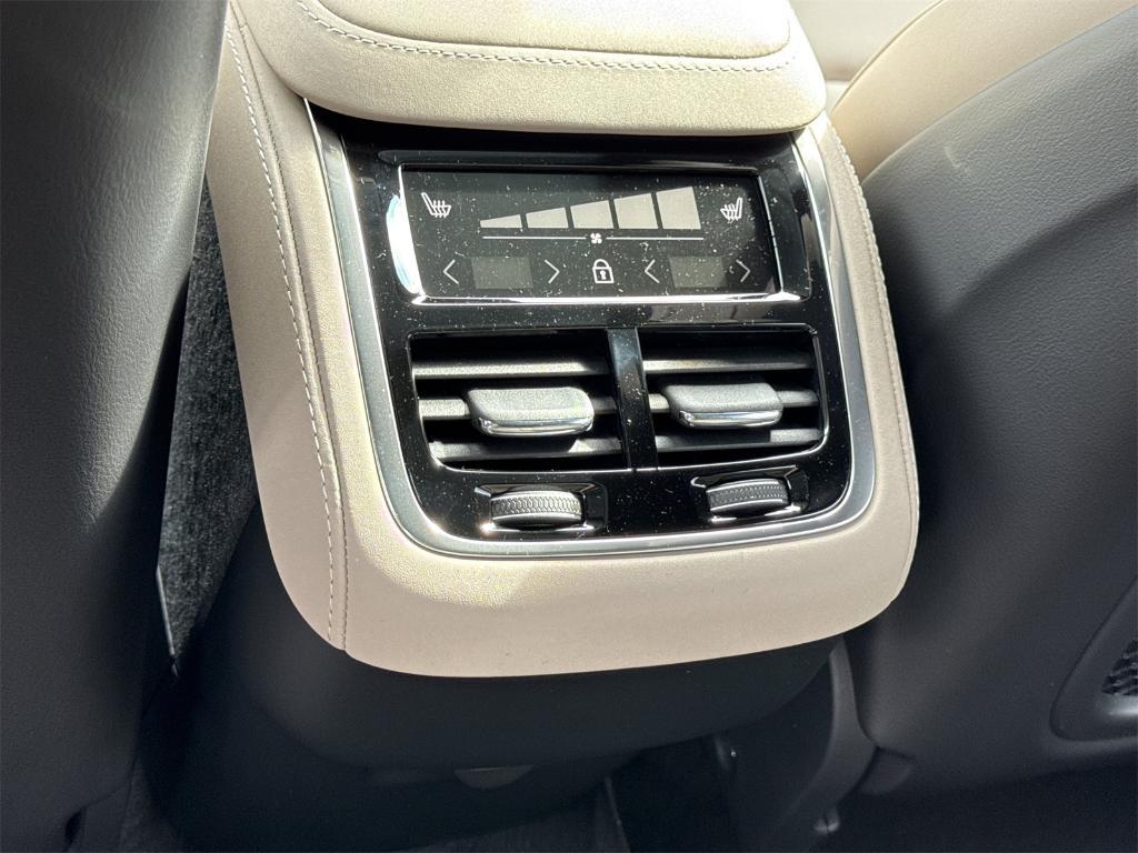 new 2026 Volvo XC90 car