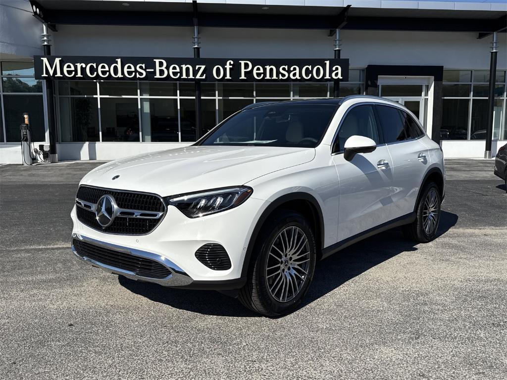 new 2026 Mercedes-Benz GLC 300 car