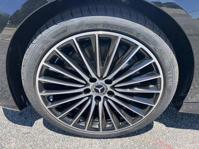 new 2024 Mercedes-Benz C-Class car