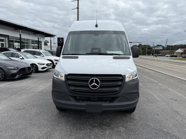 new 2025 Mercedes-Benz Sprinter 2500 car