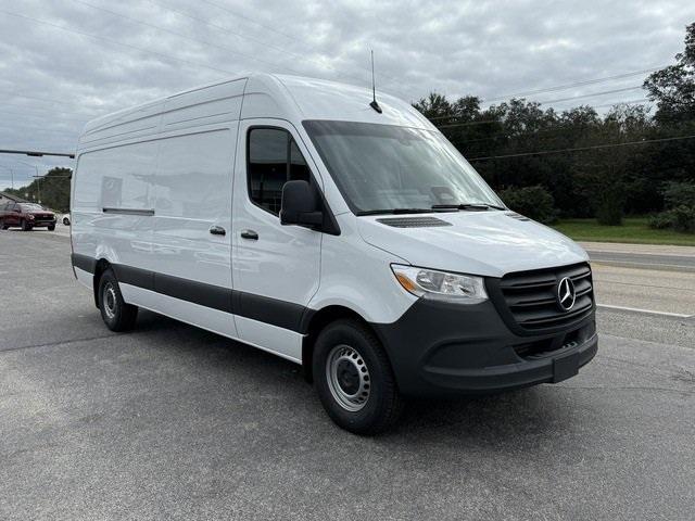 new 2025 Mercedes-Benz Sprinter 2500 car